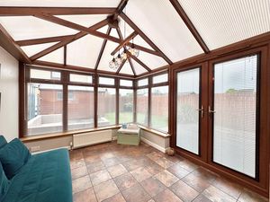 Photo 11- click for photo gallery